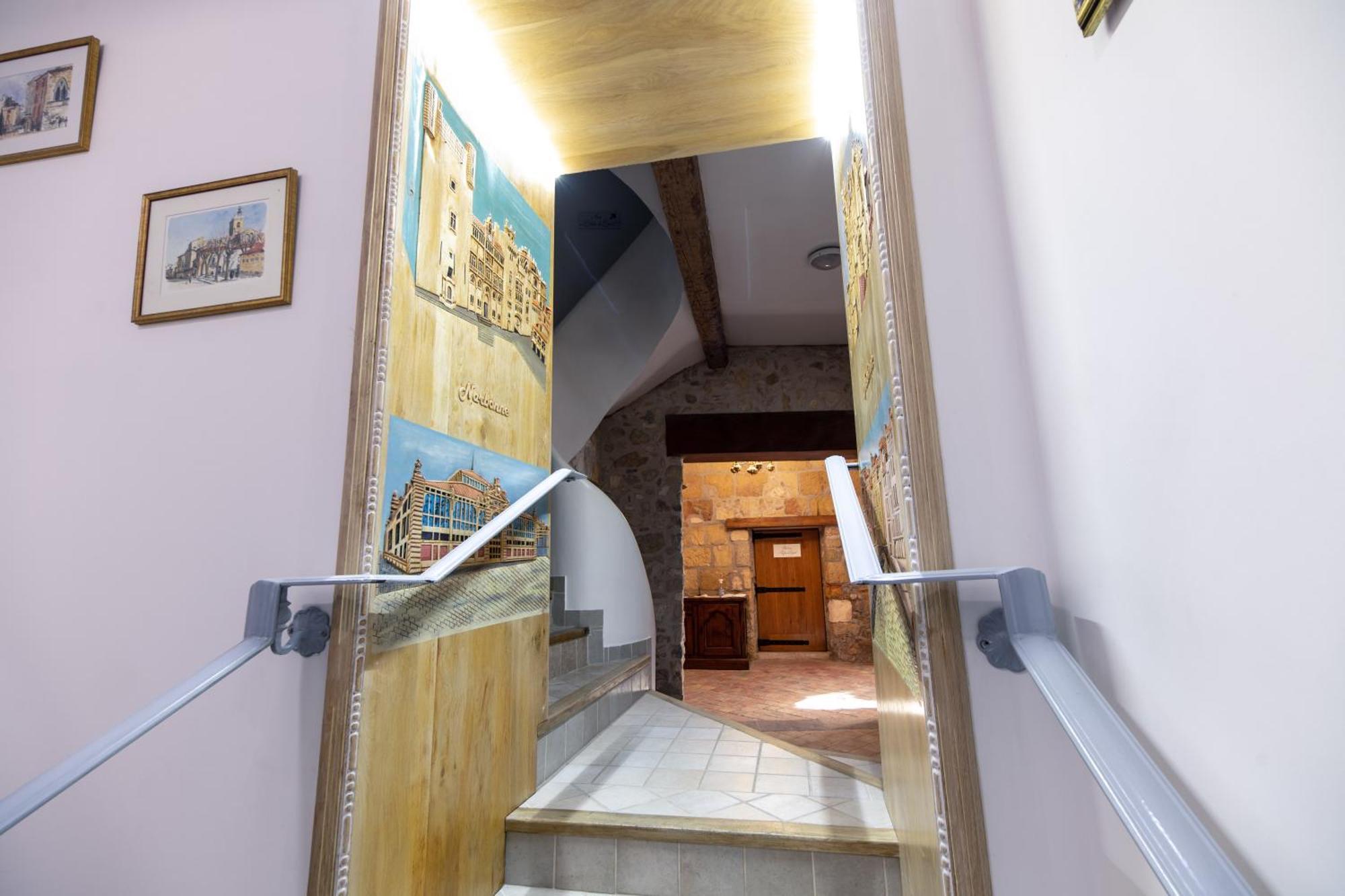 Appartement Du Couvent Нарбонна Экстерьер фото